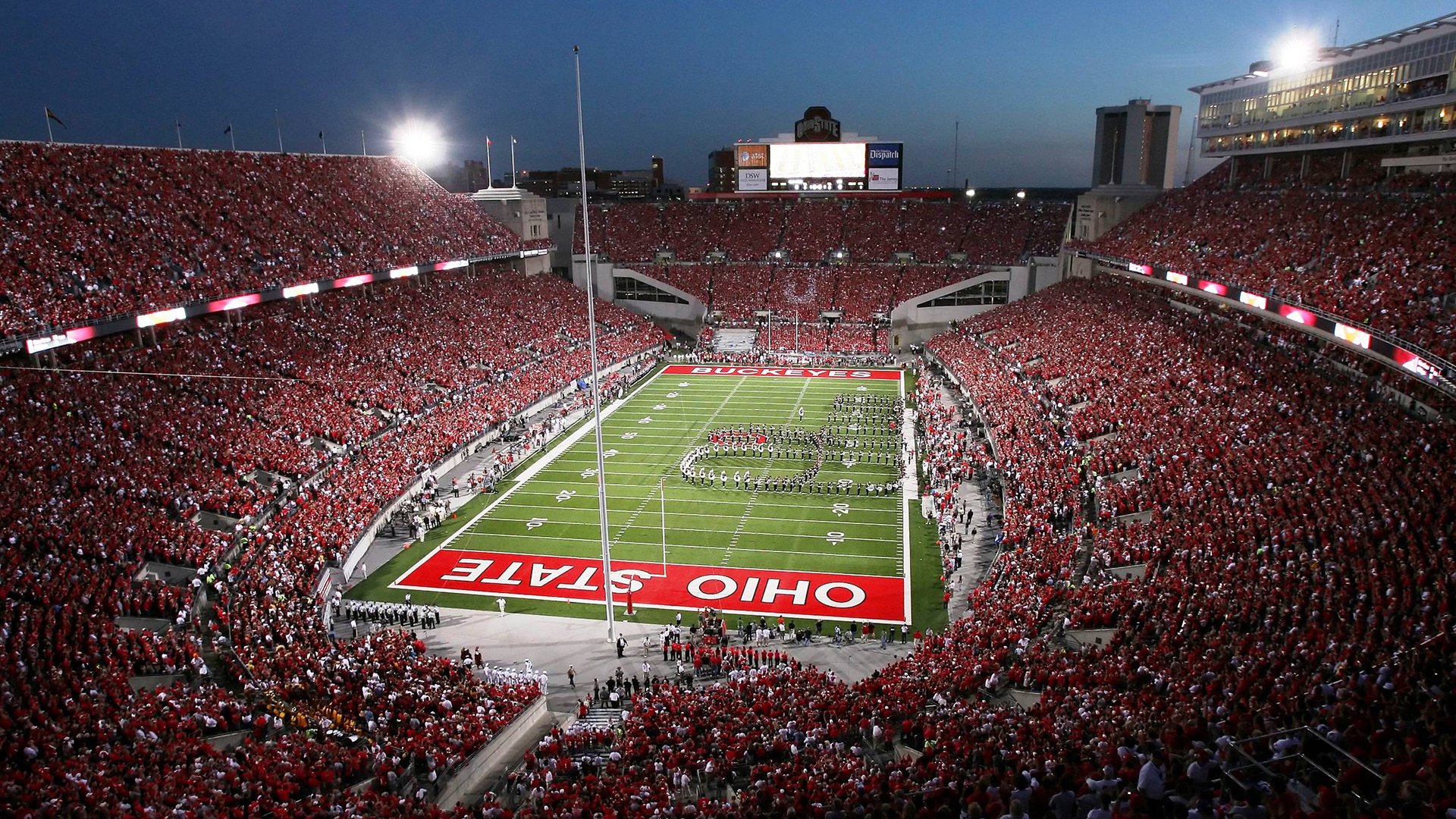 体育项目职业化路径与行业壁垒分析，体育产业化项目选择应遵循什么样的原则